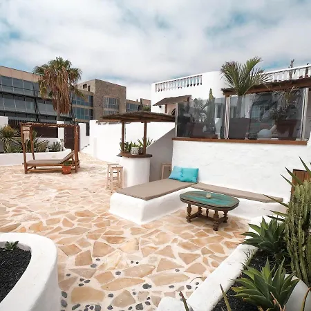 Luxury Beachfront Villa Villa *